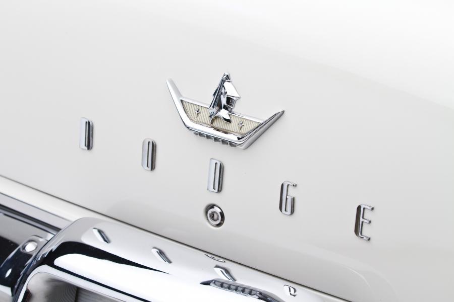  Dodge Custom Royal Convertible 1959 года  (фото 27 из 32)